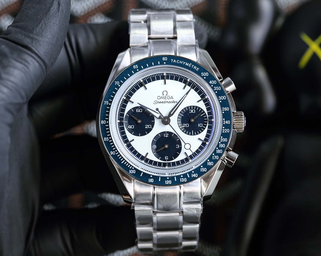 Omega Speedmaster Chronograph 44 mm Watch – IW-1548