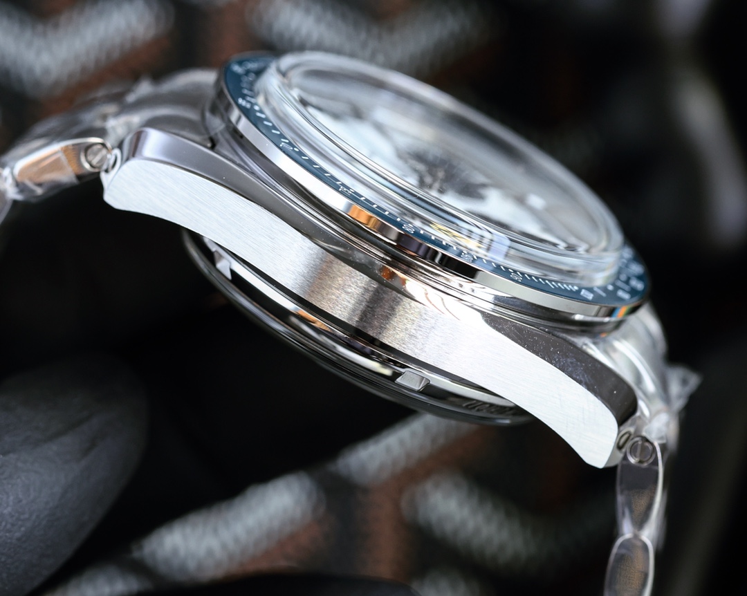 Omega Speedmaster Chronograph 44 mm Watch – IW-1548 - Image 5