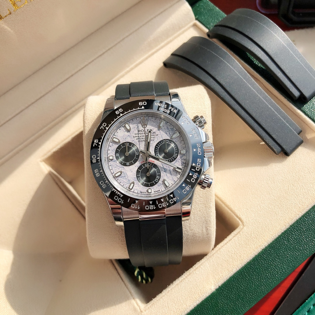 Rolex Daytona Chronograph Watch – IW-0128 - Image 3