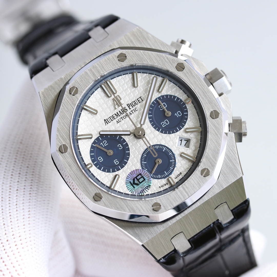 Audemars Piguet Royal Oak Chronograph 41 mm Watch – IW-2253 - Image 4