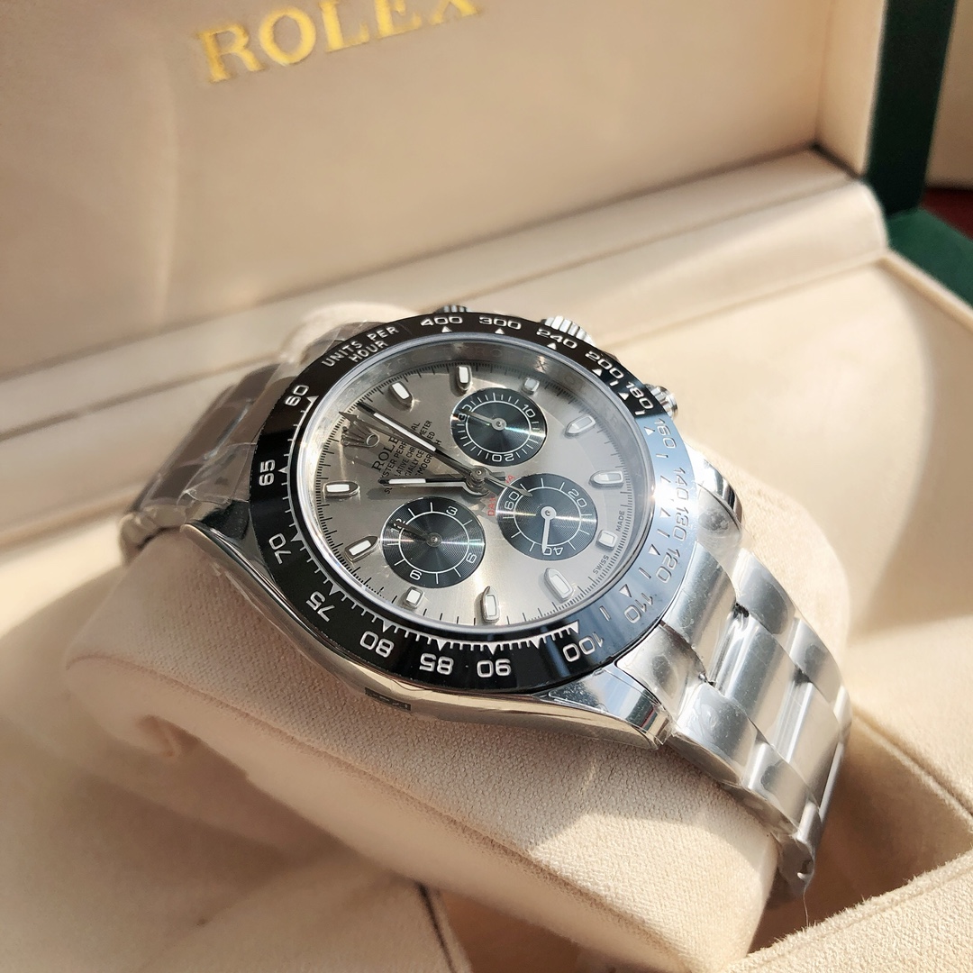 Rolex Daytona Chronograph Watch – IW-0133 - Image 4