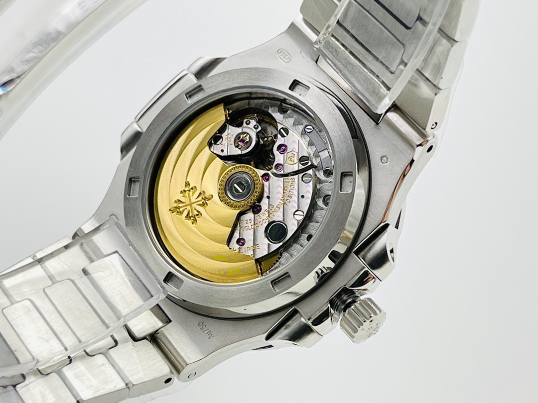 Patek Philippe Nautilus 40 mm Watch – IW-2600 - Image 7
