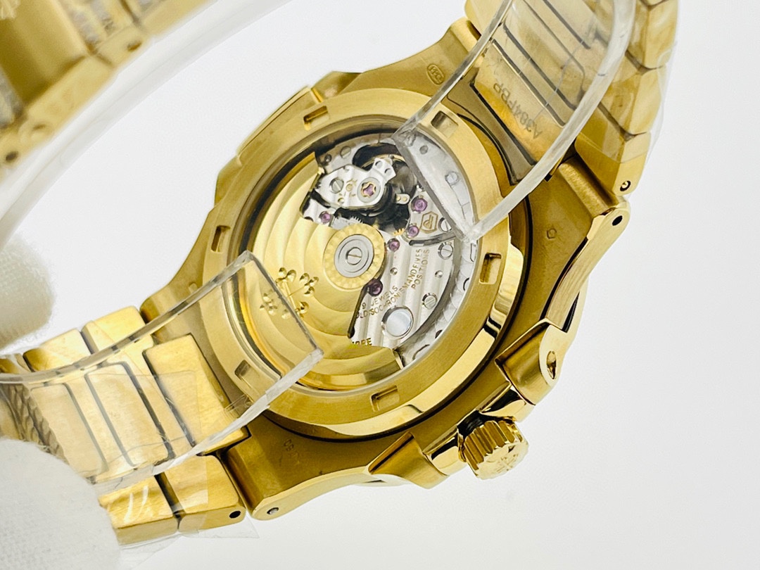 Patek Philippe Nautilus 40 mm Watch – IW-2599 - Image 7