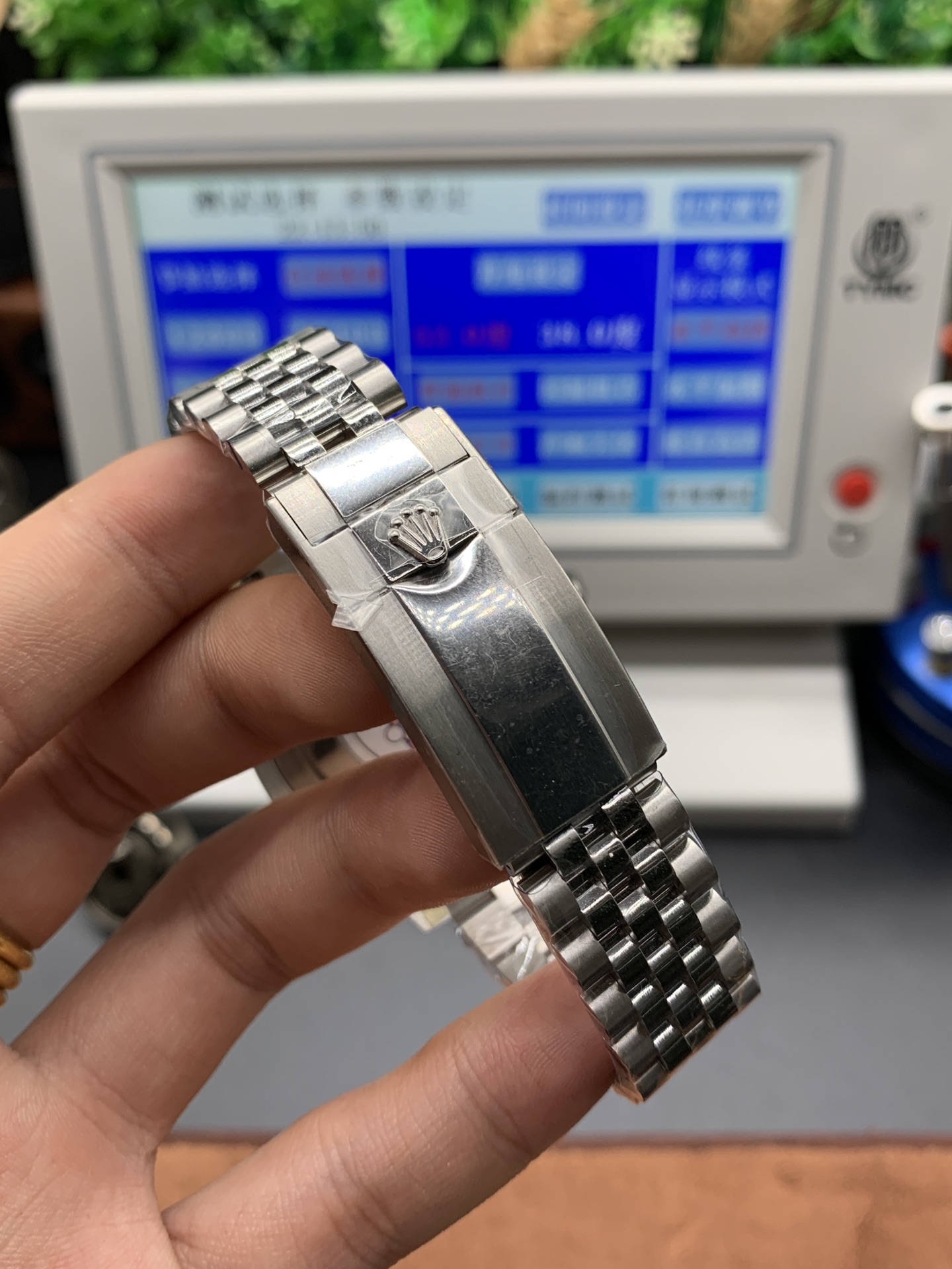 GMT-Master II Red and Blue Bezel Watch – IW-3189 - Image 5