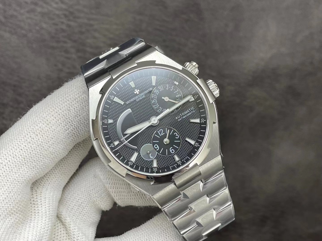 Vacheron Constantin Overseas 42 mm Watch – IW-1136 - Image 2