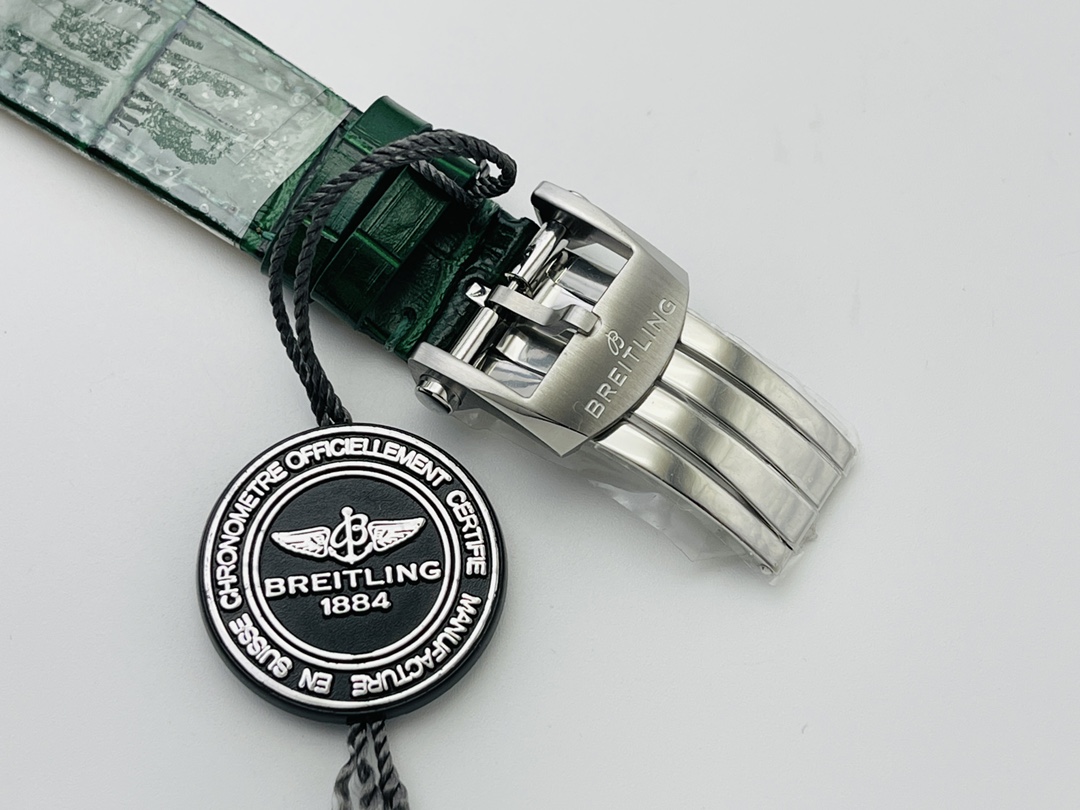 Breitling Classic Chronograph 36 mm Watch – IW-0649 - Image 9