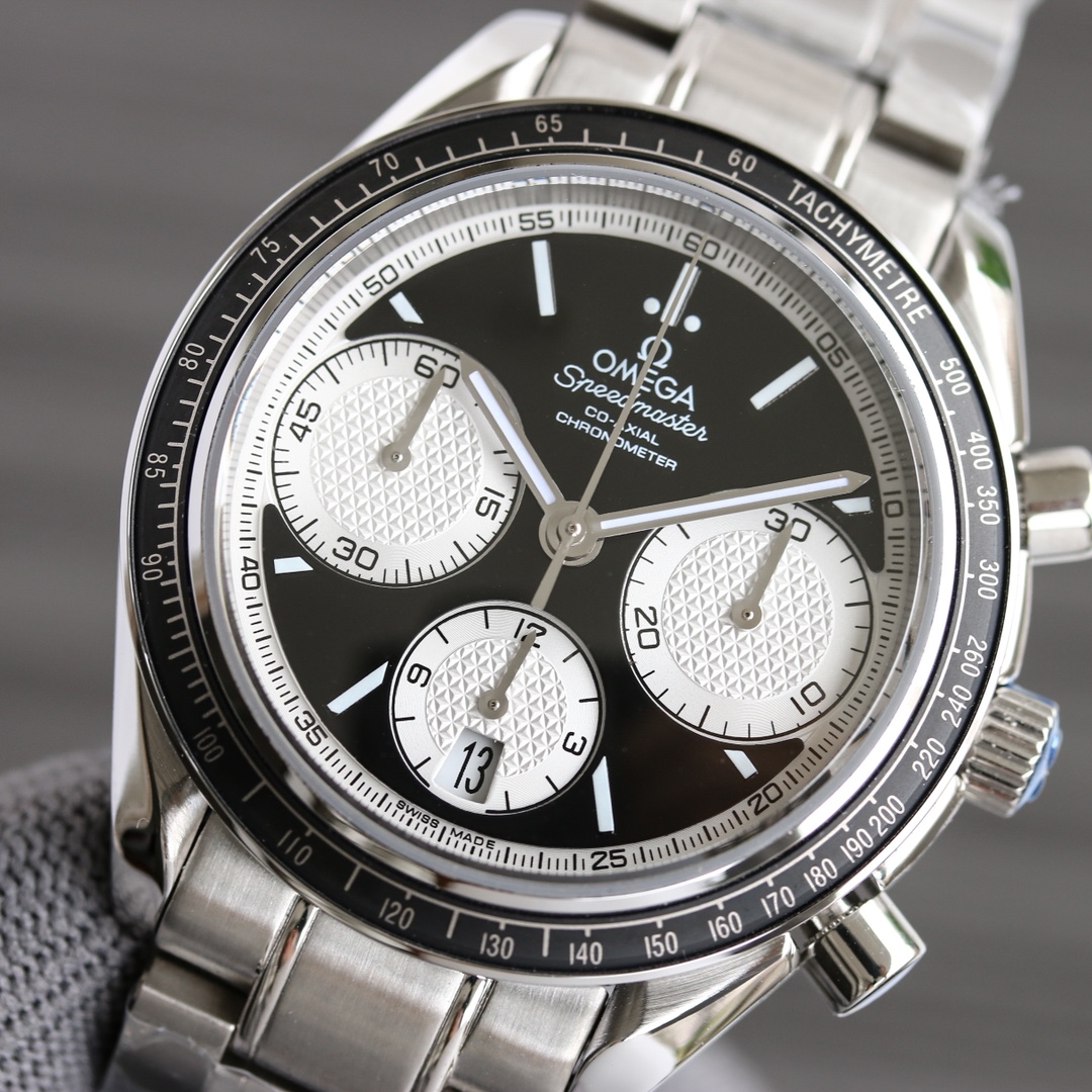 Omega Speedmaster Chronograph 40 mm Watch – IW-1526 - Image 6