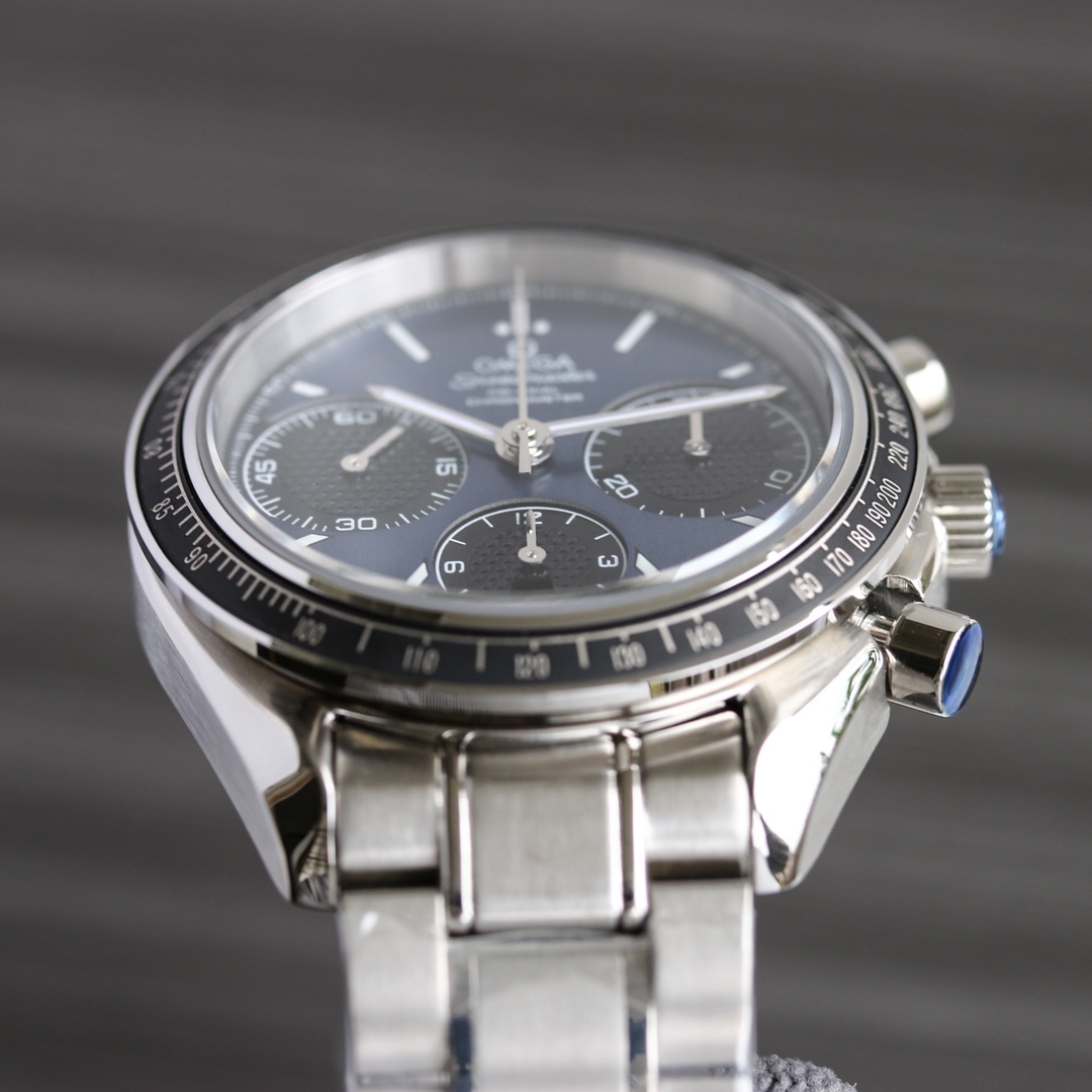 Omega Speedmaster Chronograph 40 mm Watch – IW-1526 - Image 9