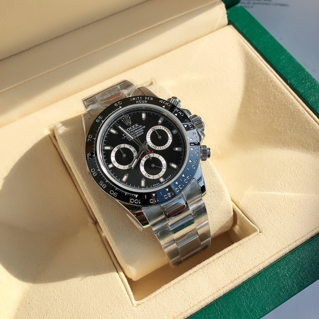 Rolex Daytona Chronograph Watch – IW-0131 - Image 3