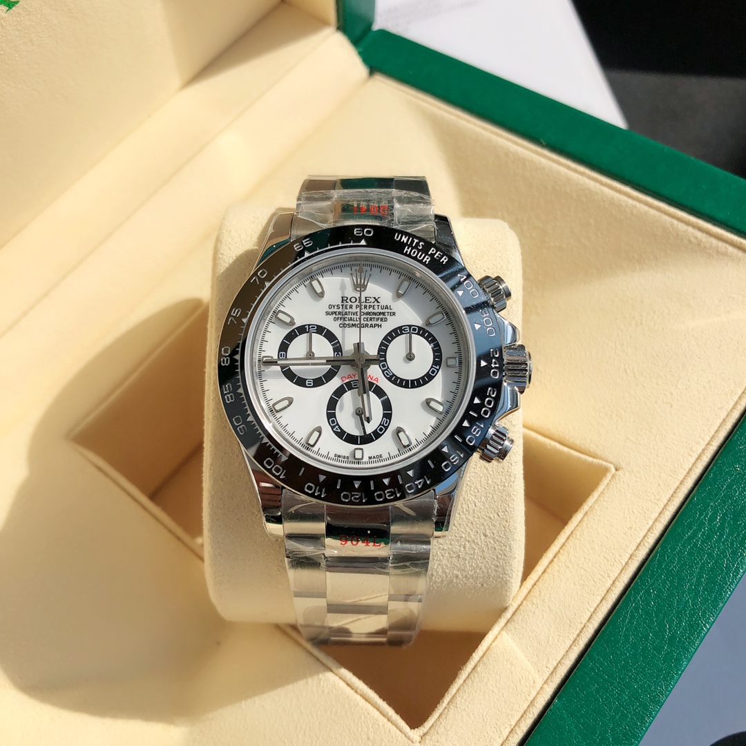 Rolex Daytona Chronograph Watch – IW-0131 - Image 4