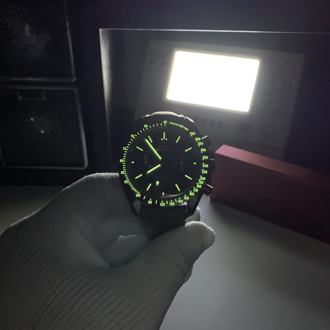 Omega Speedmaster Chronograph 25 mm Watch – IW-1420 - Image 9