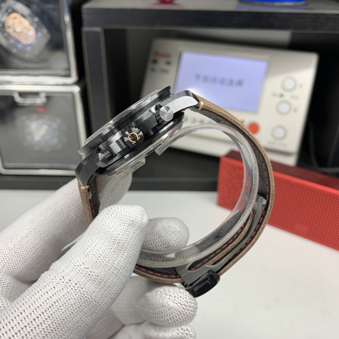 Omega Speedmaster Chronograph 25 mm Watch – IW-1420 - Image 6