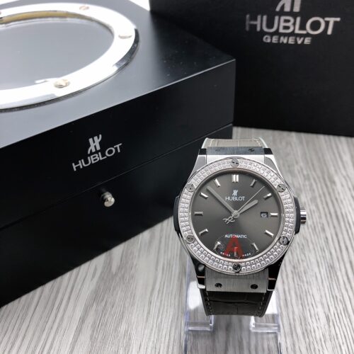i1638134379_6010_0.jpg Hublot Classic 42 mm Watch – IW-0386