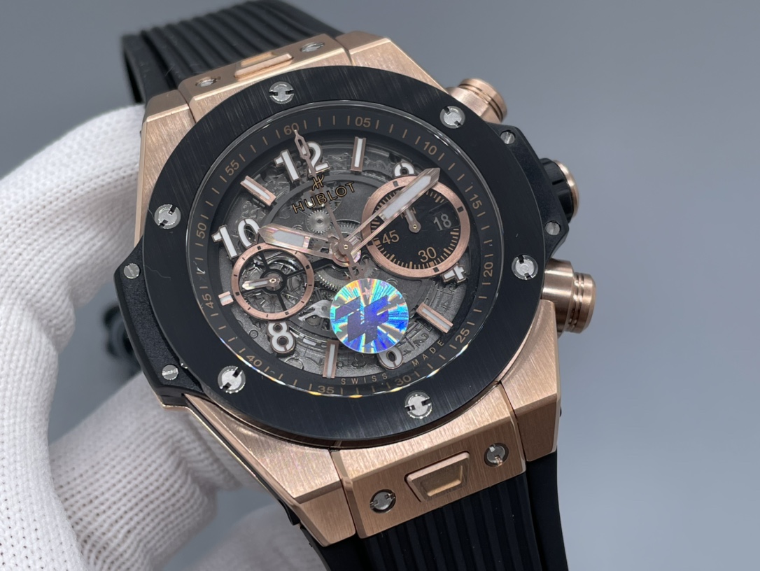 Hublot Classic Chronograph 44 mm Watch – IW-0379 - Image 4