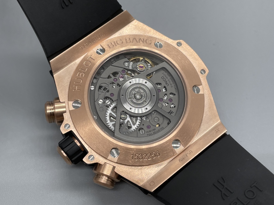 Hublot Classic Chronograph 44 mm Watch – IW-0379 - Image 7