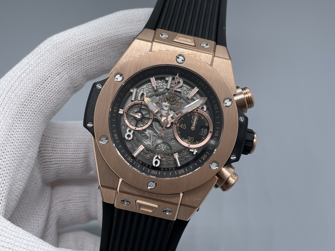 Hublot Classic Chronograph 44 mm Watch – IW-0380 - Image 3