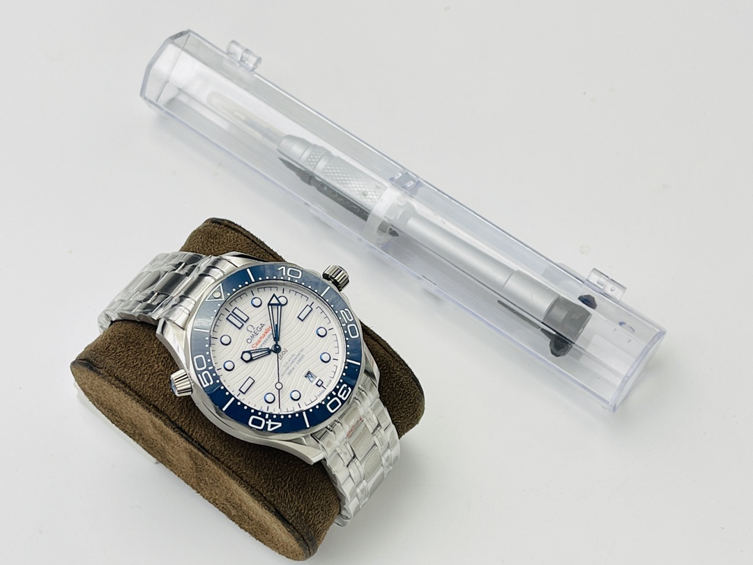 Omega Seamaster 42 mm Watch – IW-1462