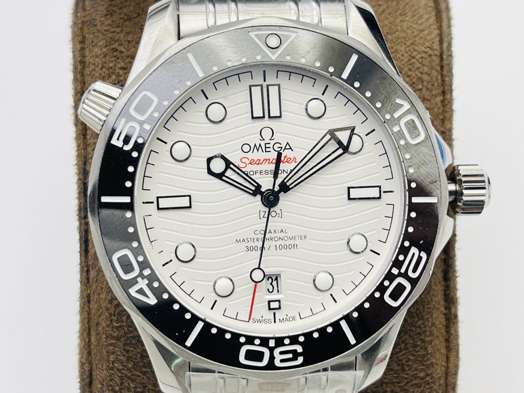 Omega Seamaster 42 mm Watch – IW-1464 - Image 4