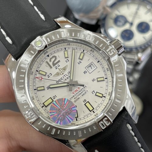 i1638722716_8122_0.jpg Breitling Classic Watch – IW-0689
