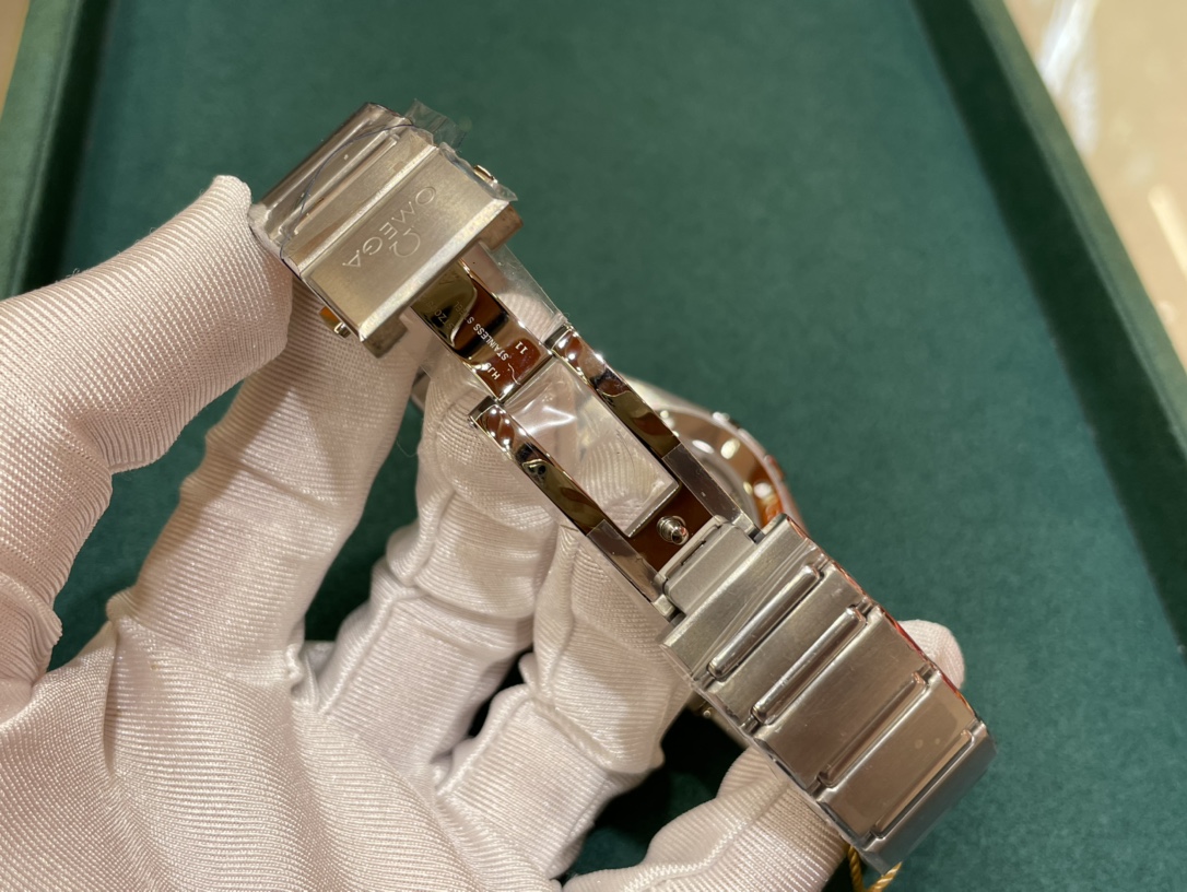 Constellation 39 mm Watch – IW-1285 - Image 7