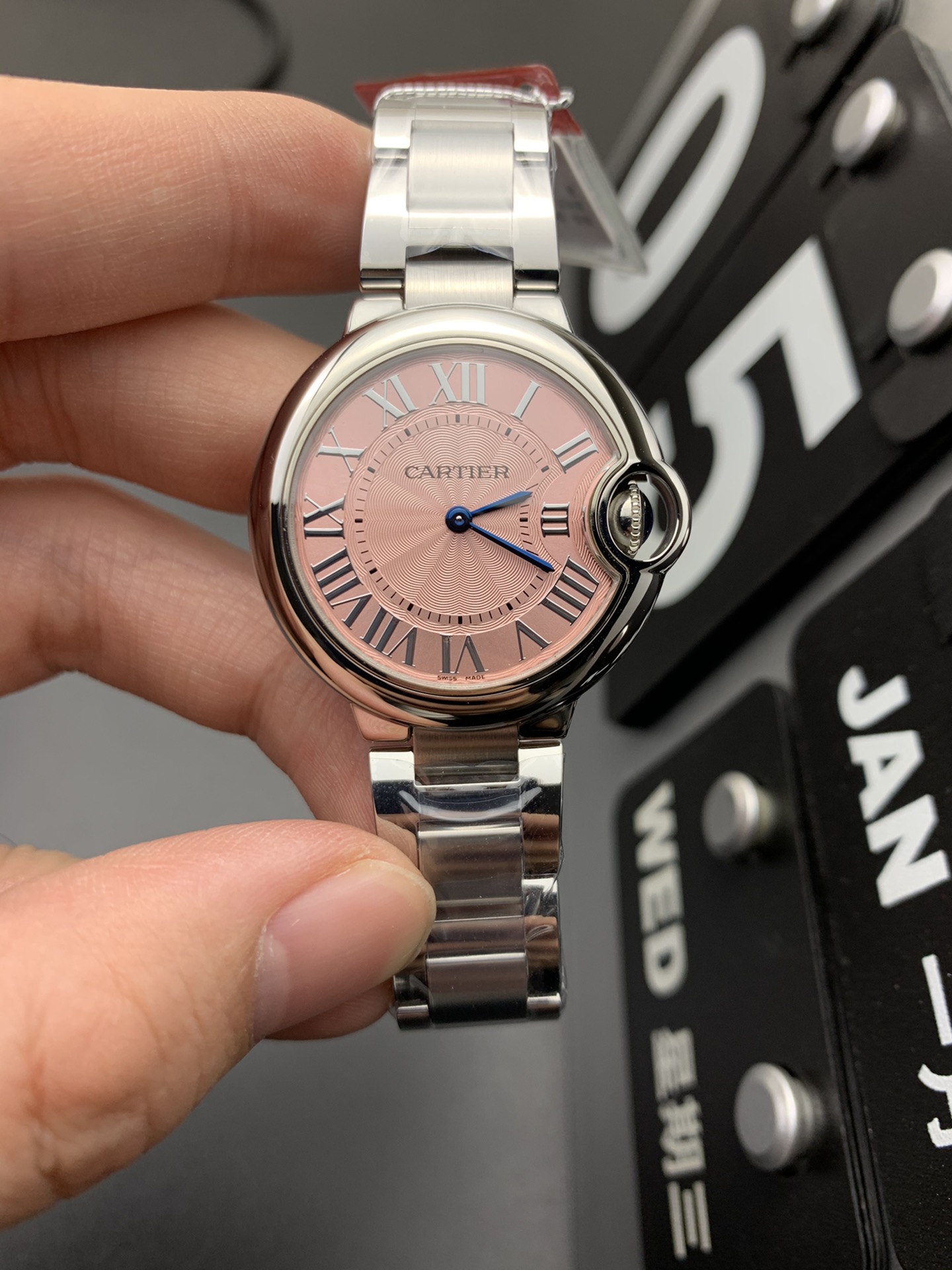 Classic Watch – IW-1768