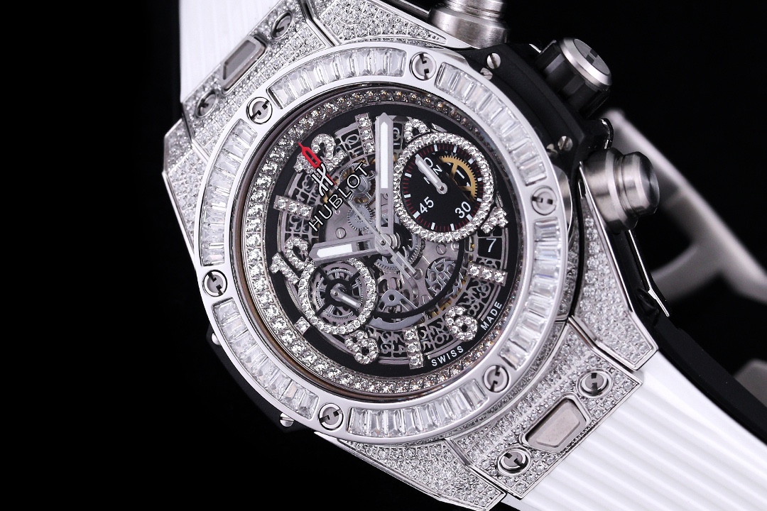 Hublot Classic Chronograph Watch – IW-0376 - Image 4