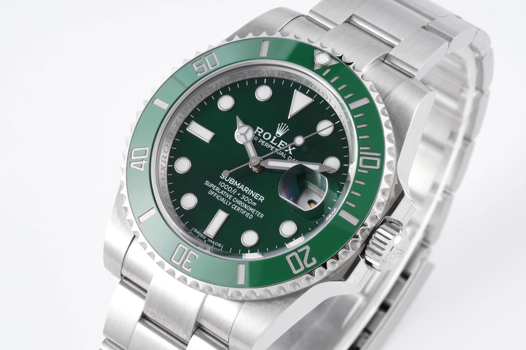 Rolex Submariner Luminous Watch – IW-0078 - Image 3