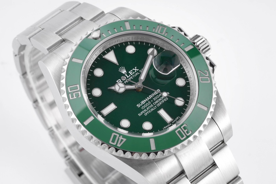 Rolex Submariner Luminous Watch – IW-0078 - Image 2