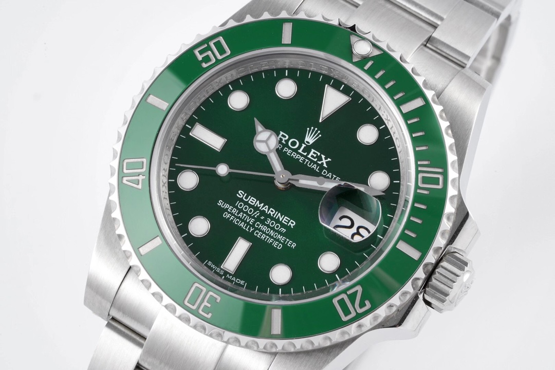 Rolex Submariner Luminous Watch – IW-0078 - Image 4