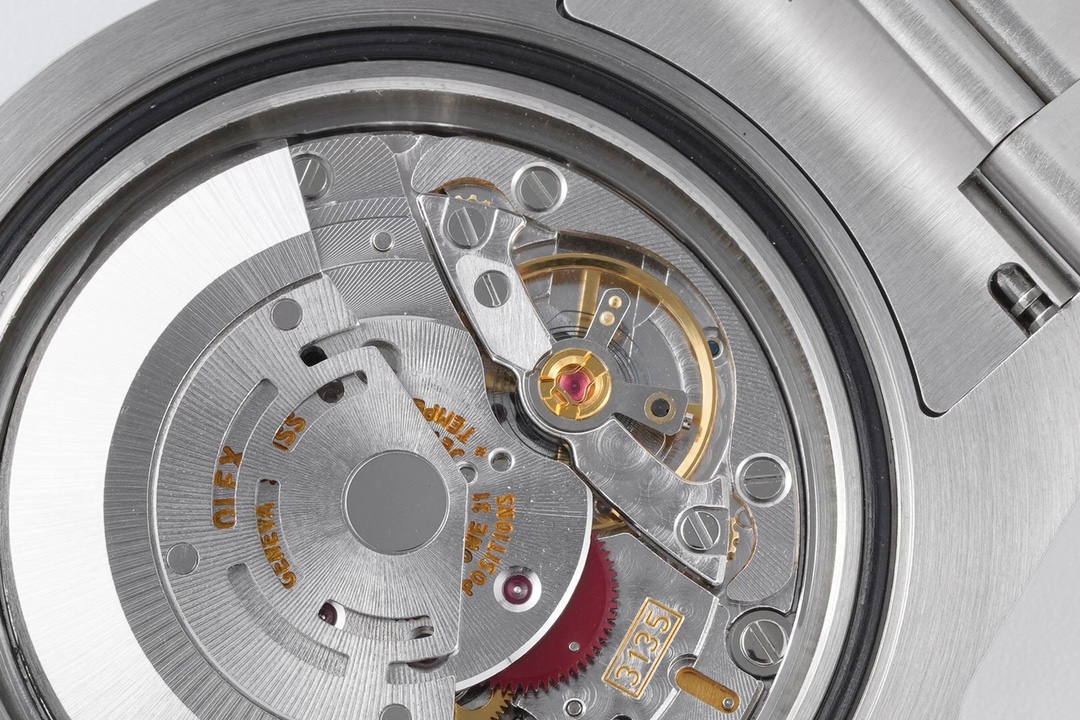 Rolex Submariner Luminous Watch – IW-0078 - Image 8