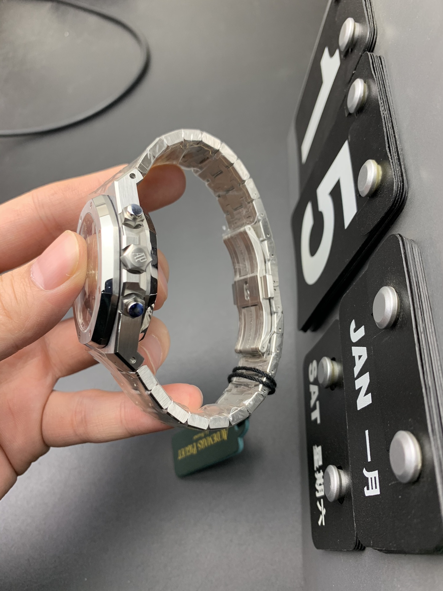 Audemars Piguet Classic Chronograph Watch – IW-2158 - Image 3