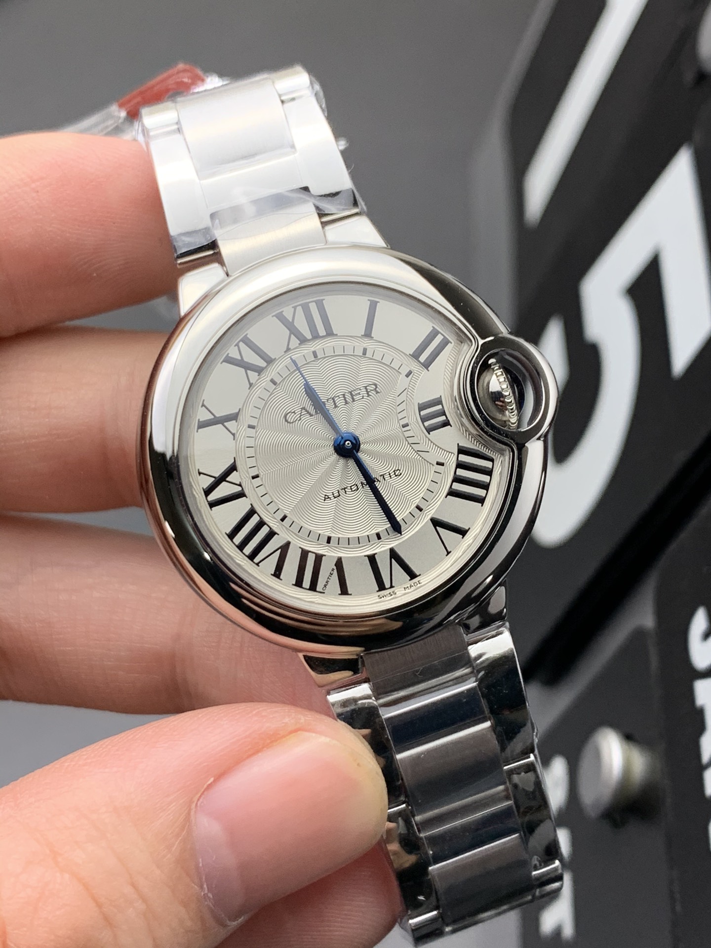 Classic Watch – IW-1769 - Image 2