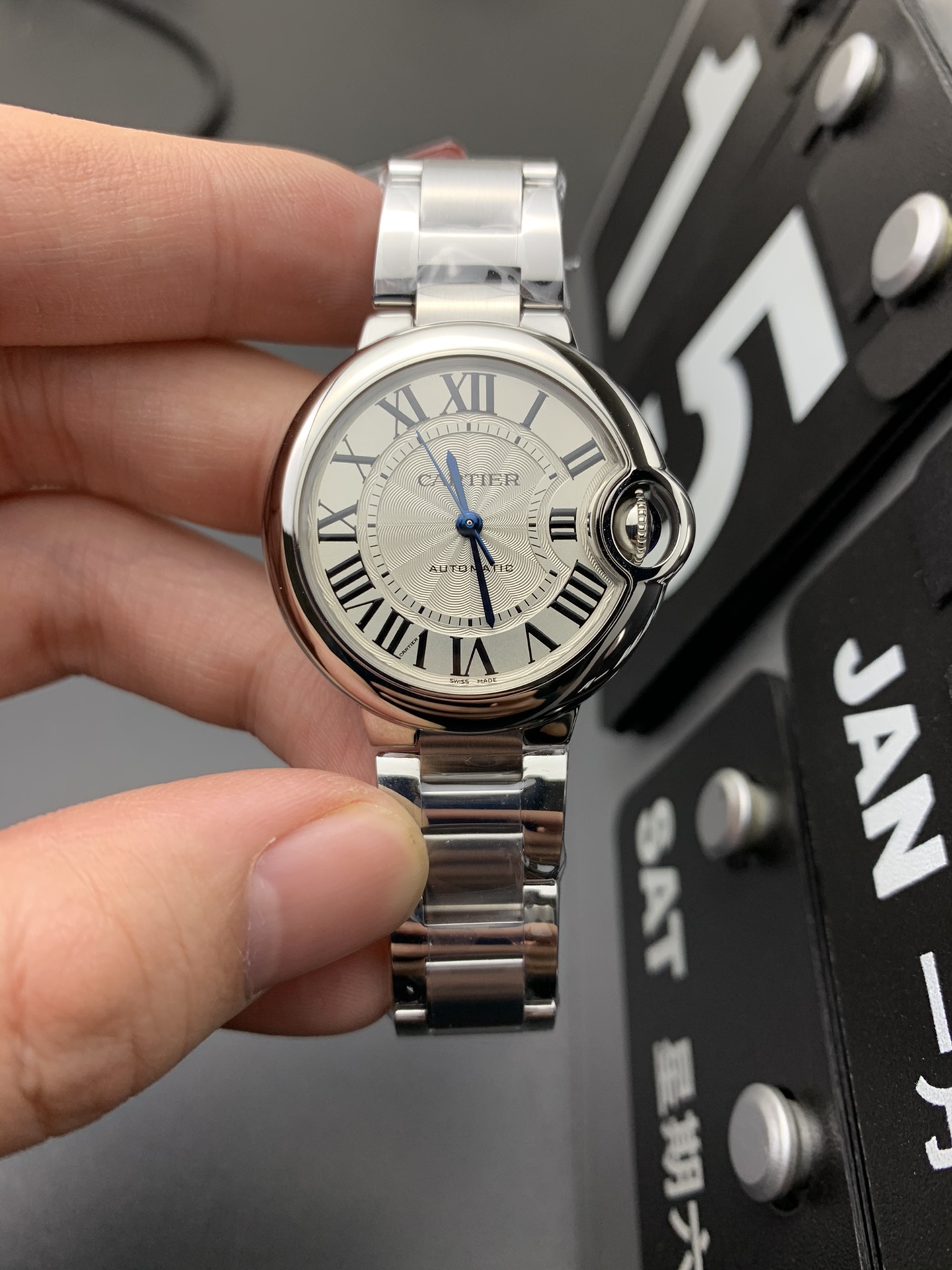 Classic Watch – IW-1769