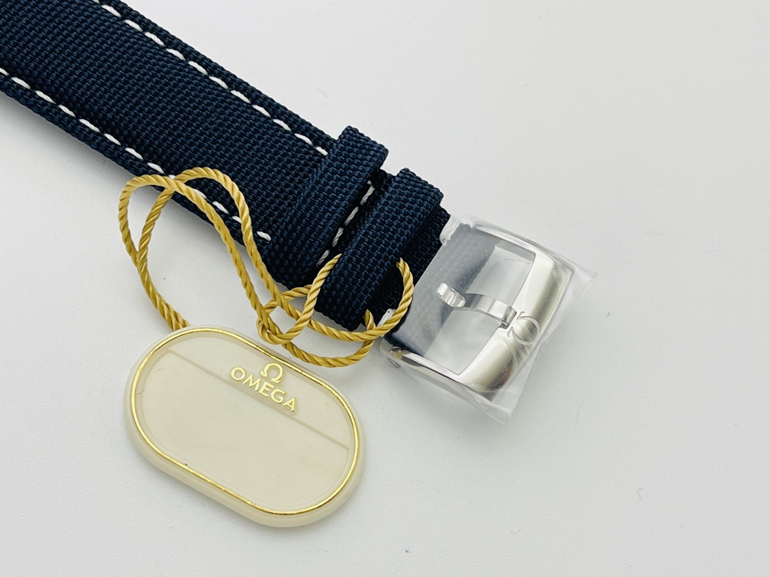 Omega Classic Watch – IW-1475 - Image 9