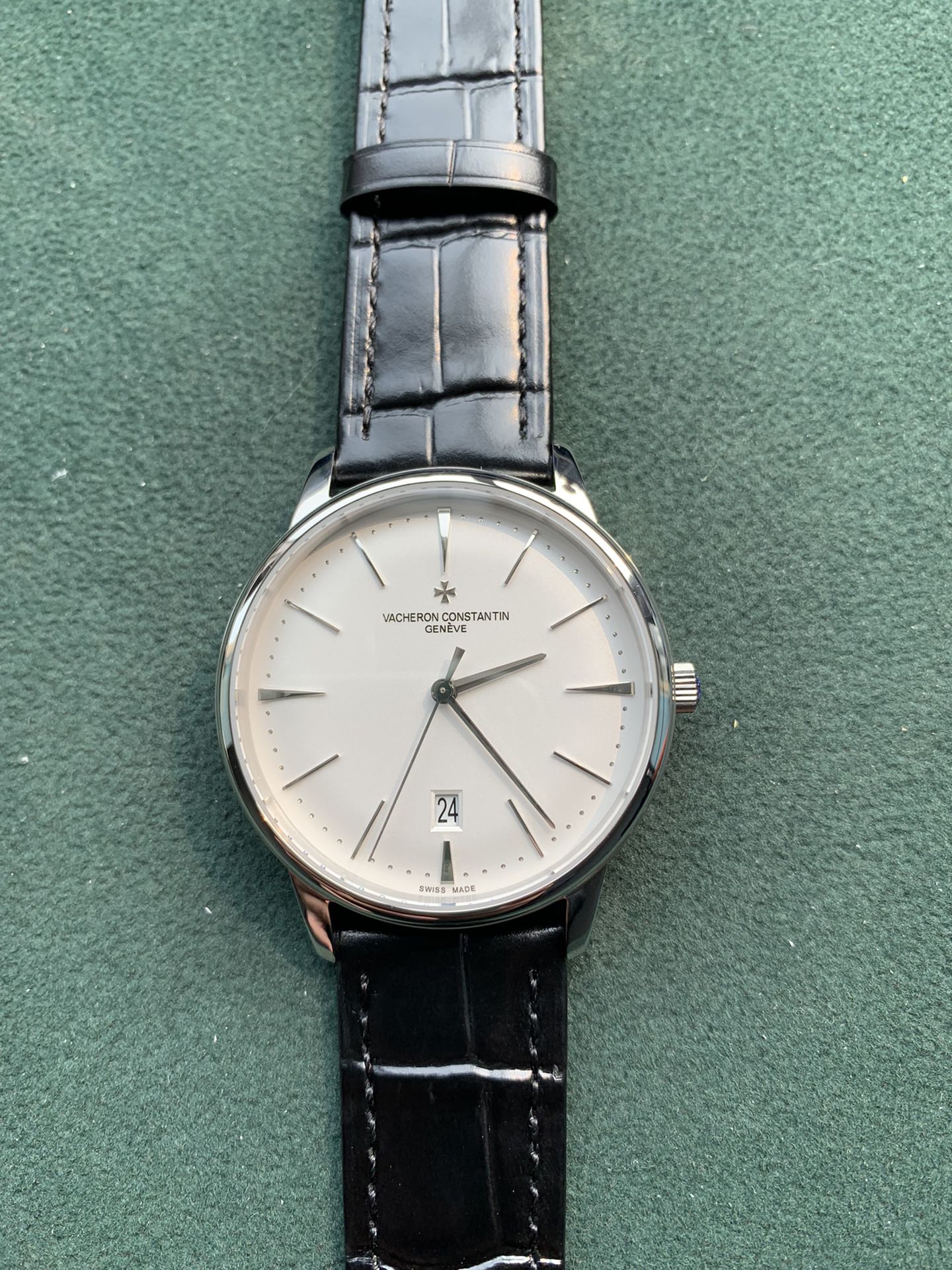 Classic White Dial Watch – IW-1022