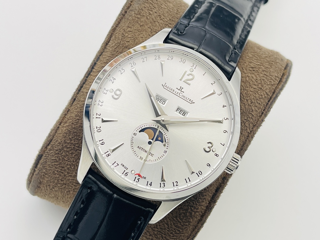 Jaeger-LeCoultre Master Control Moonphase Watch – IW-0500 - Image 3