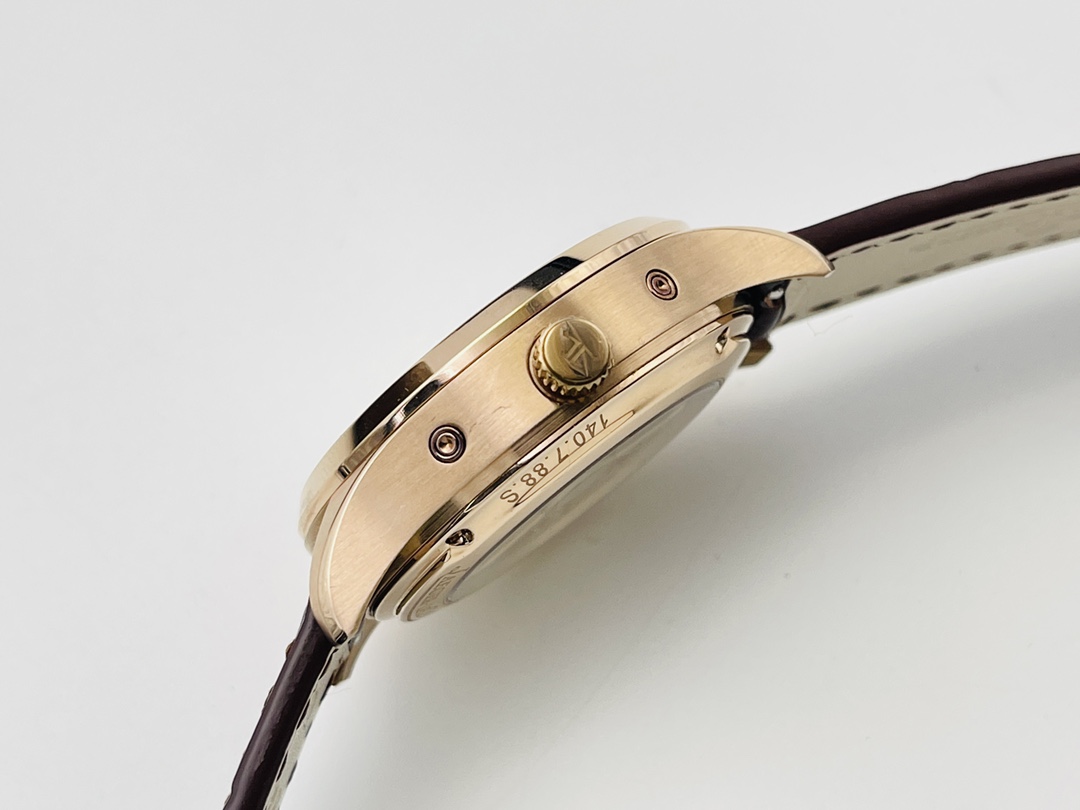 Jaeger-LeCoultre Master Control Moonphase Watch – IW-0499 - Image 5