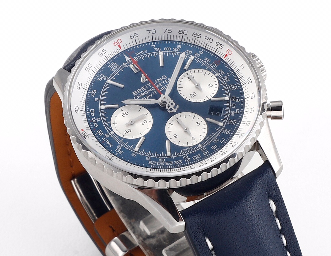 Breitling Classic Chronograph 43 mm Watch – IW-2226 - Image 3
