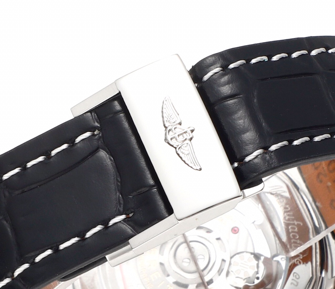 Breitling Classic Chronograph 43 mm Watch – IW-2227 - Image 9