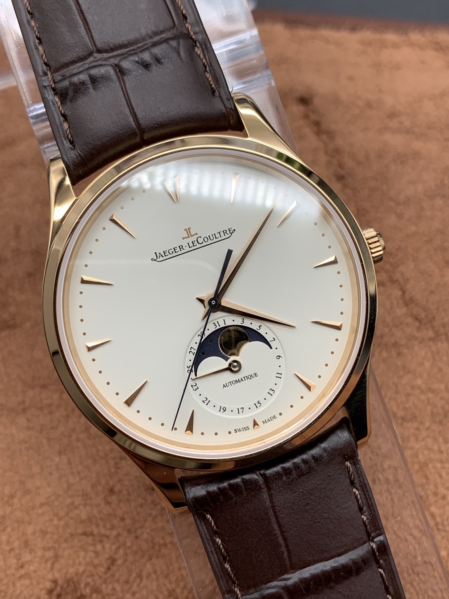 Jaeger-LeCoultre Classic Moonphase Watch – IW-0484 - Image 2