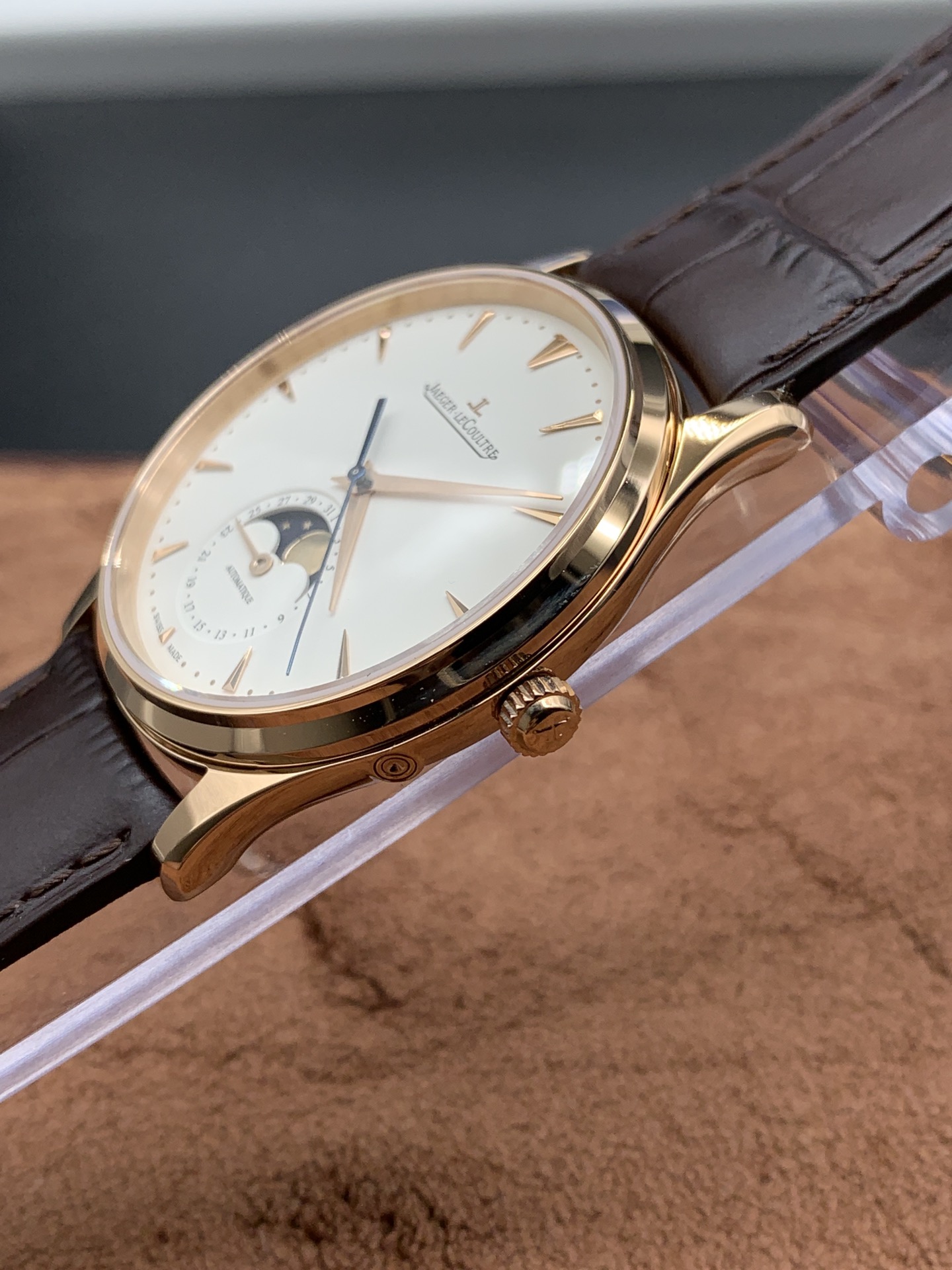 Jaeger-LeCoultre Classic Moonphase Watch – IW-0484 - Image 4