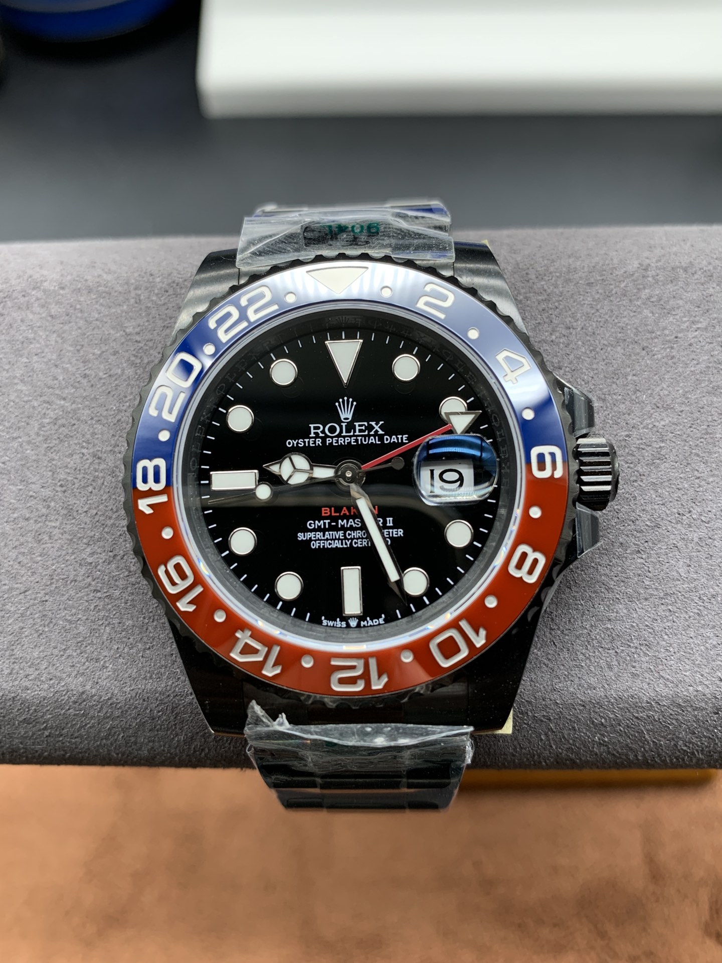 GMT-Master II Red and Blue Bezel Watch – IW-2993