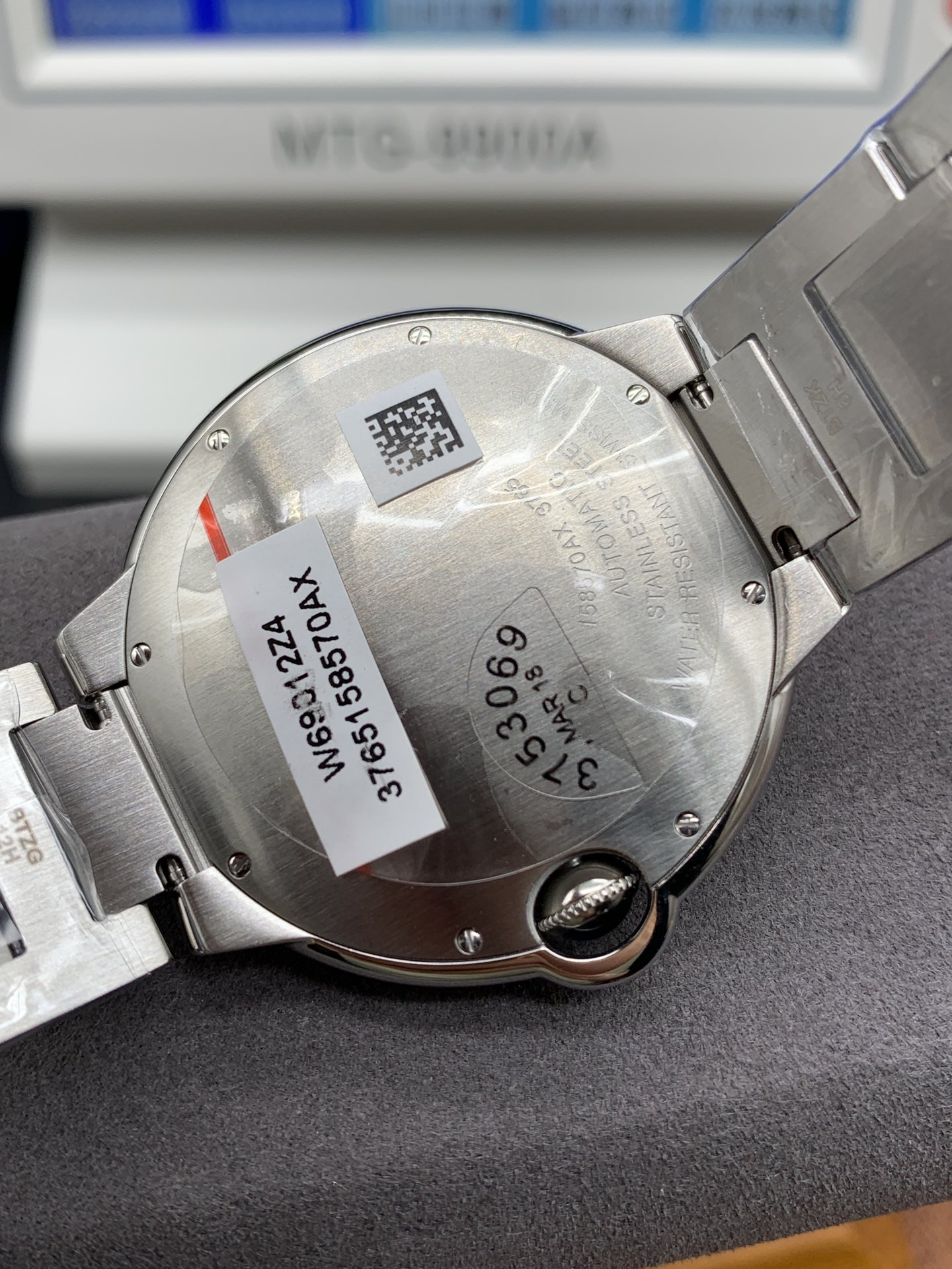 Classic 42 mm Watch – IW-1792 - Image 6