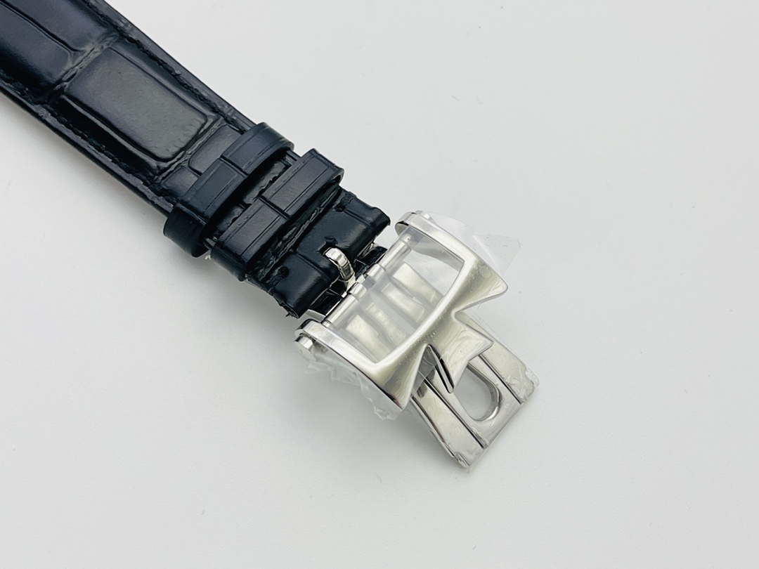 Classic 41.5 mm Watch – IW-1049 - Image 9