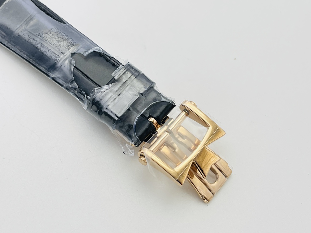 Classic 41.5 mm Watch – IW-1051 - Image 9