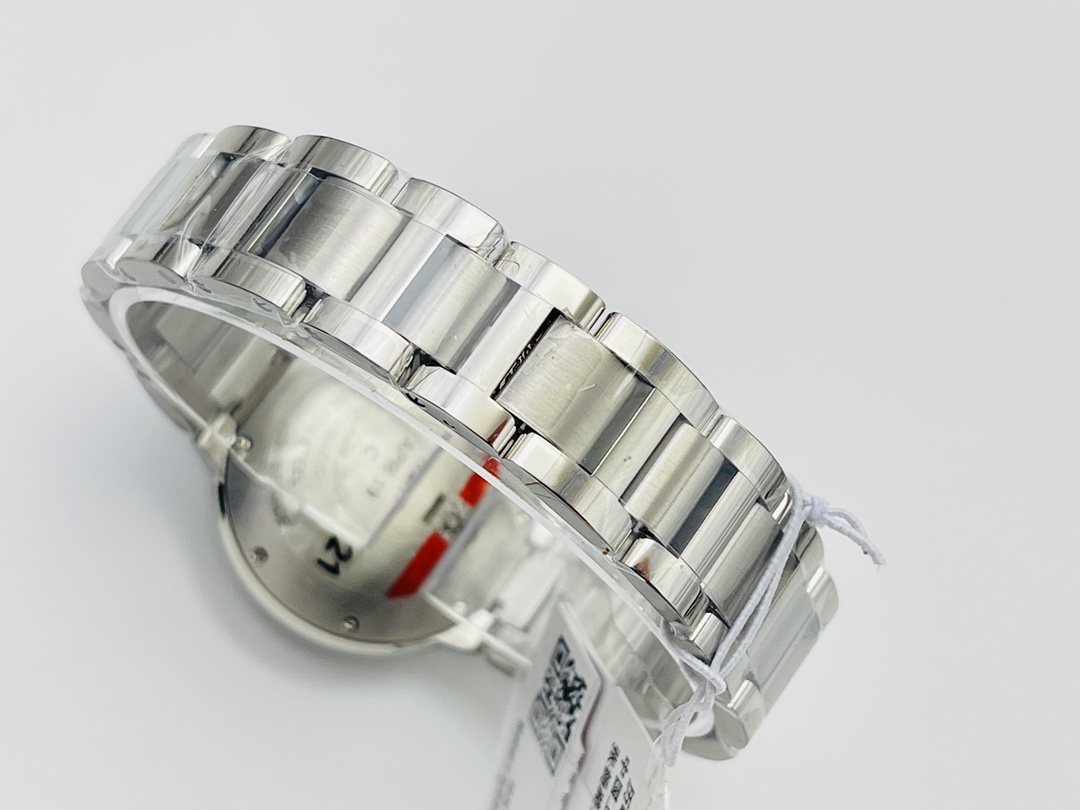 Ballon Bleu 28 mm Watch – IW-1820 - Image 9