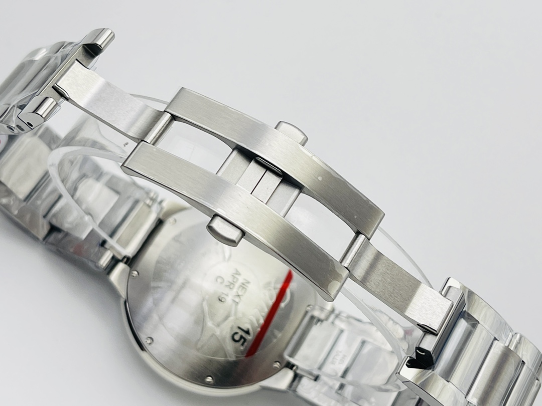 Ballon Bleu 28 mm Watch – IW-1821 - Image 8