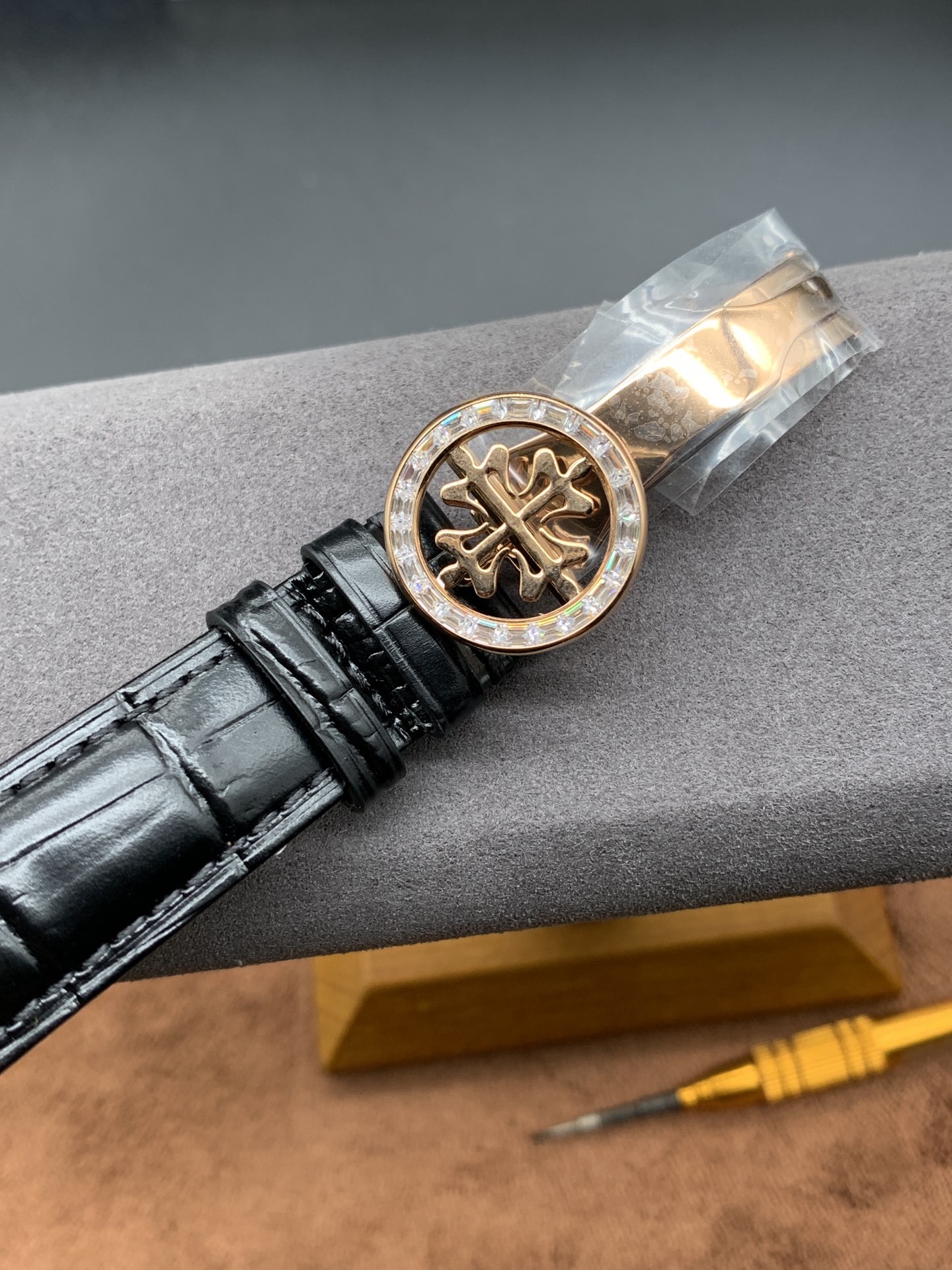 Classic Watch – IW-2591 - Image 5