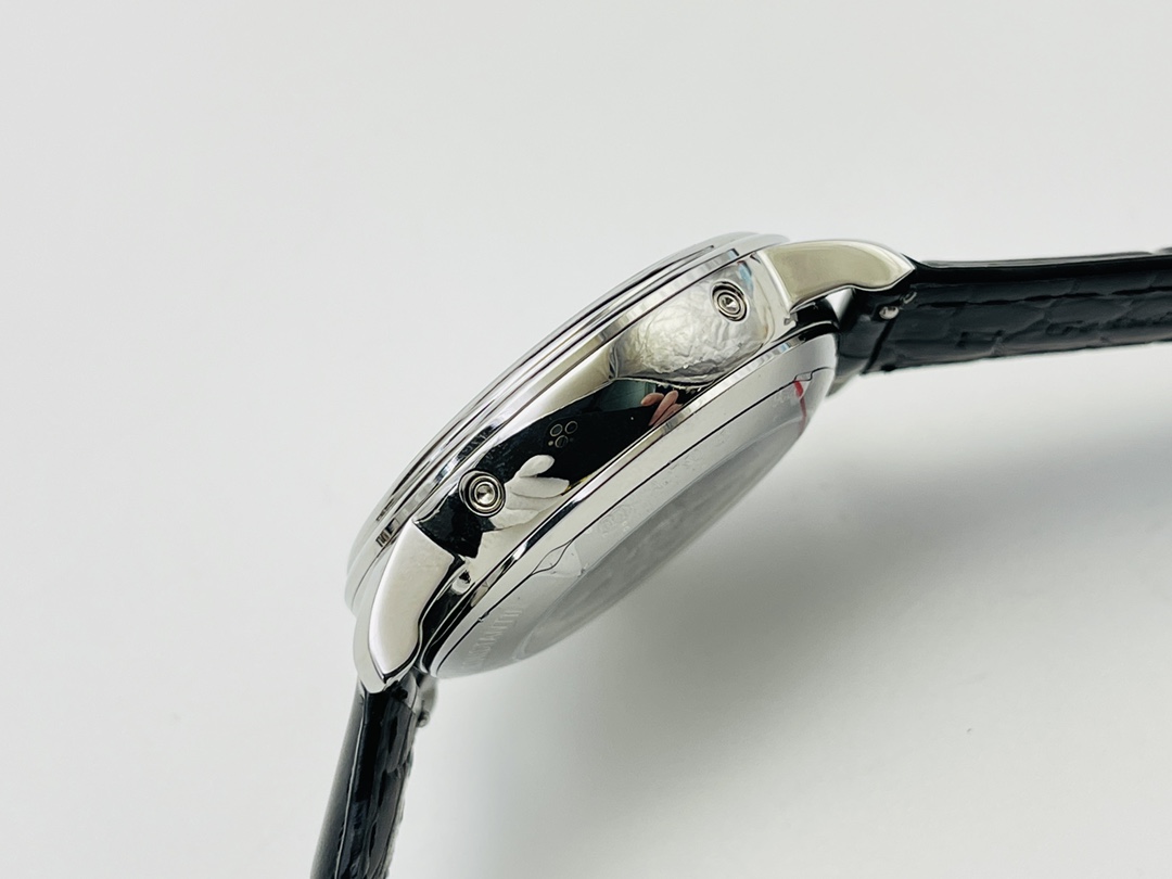 Classic Perpetual Calendar Watch – IW-1006 - Image 6