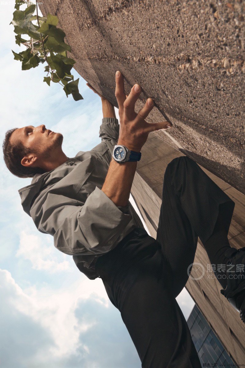 Audemars Piguet Royal Oak Chronograph 44 mm Watch – IW-2213